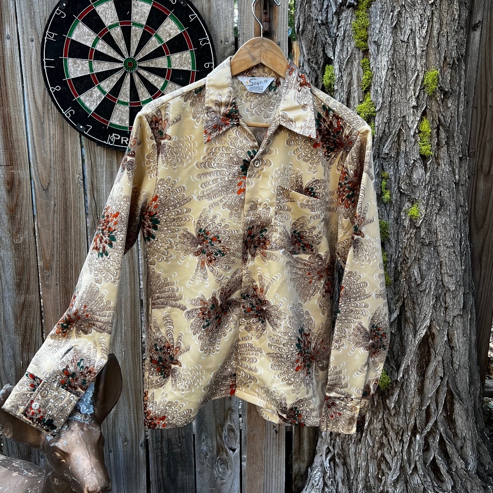 Vintage Sage Sportswear Long Sleeve Peacock Print Disco Shirt.